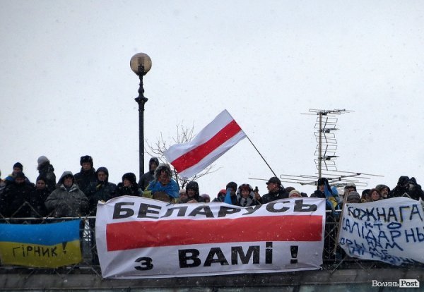 Народне віче у Києві: повернення боргу. НОТАТКИ ОЧЕВИДЦЯ. ФОТО. ВІДЕО