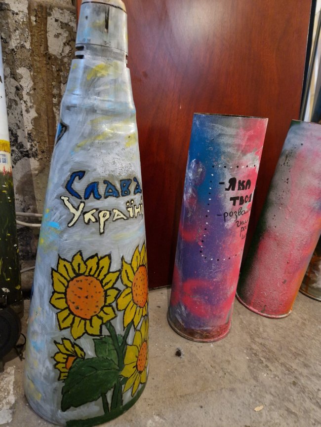 Маленькі волиняни перетворили метал смерті на мистецтво