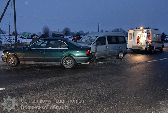В  Іваничівському районі 2 аварії: 4 постраждалих