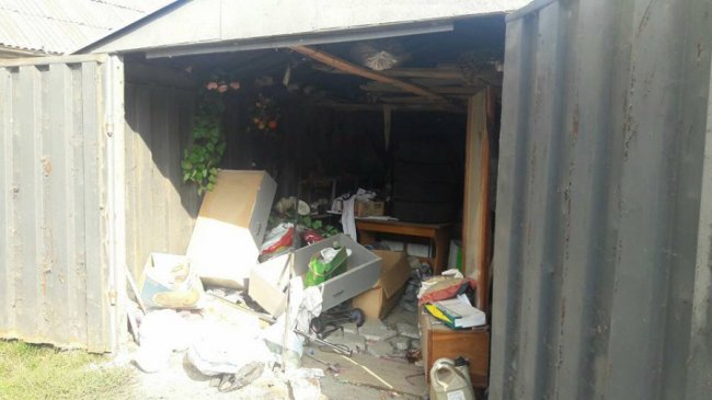 Луцьким муніципалам погрожували розправою за демонтований гараж