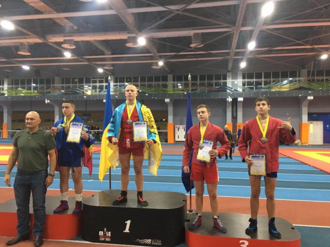 Волинські бойові самбісти завоювали 17 медалей на чемпіонаті України. ФОТО