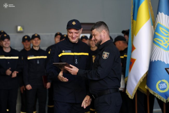 У Луцьку нагородили рятувальників. ФОТО