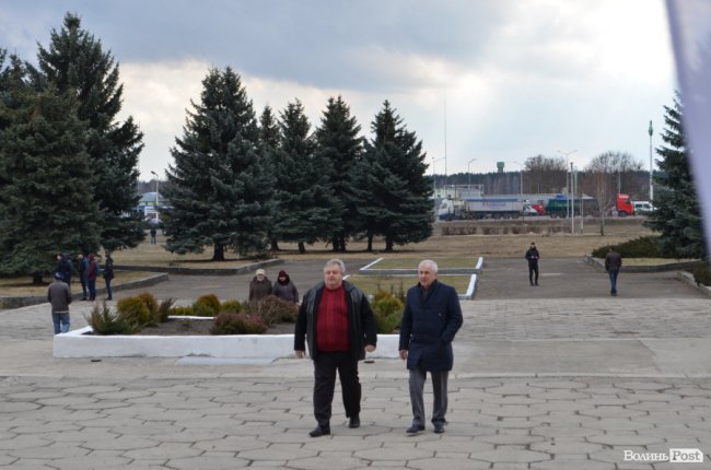 Повстанські пісні, зізнання в любові і до чого тут ва(Зе)лін: як на Волинь Порошенко приїздив. ФОТОРЕПОРТАЖ