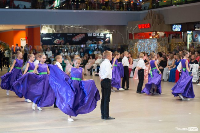 Свято з душею: у Луцьку відбувся «Осінній бал». ФОТО