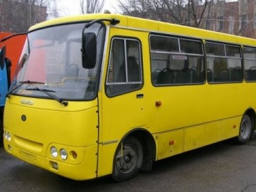 Найбільшому луцькому перевізникові «Санрайз» пригрозили розірванням договорів 