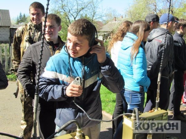 На Волині юнаків готують до бою. ФОТО