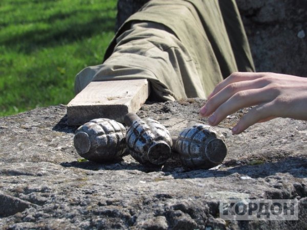 На Волині юнаків готують до бою. ФОТО