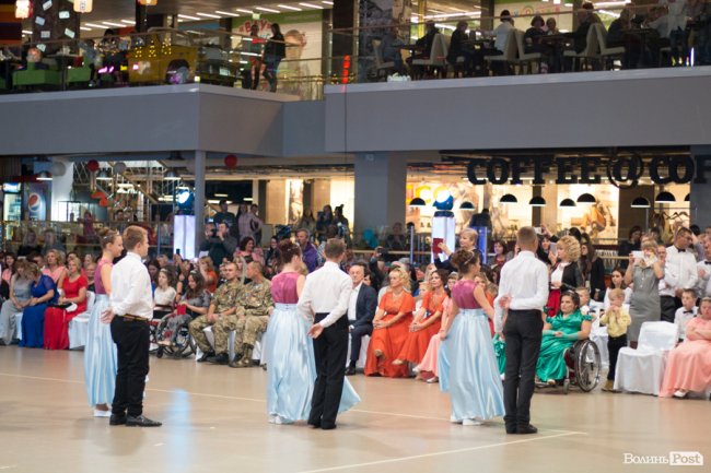 Свято з душею: у Луцьку відбувся «Осінній бал». ФОТО
