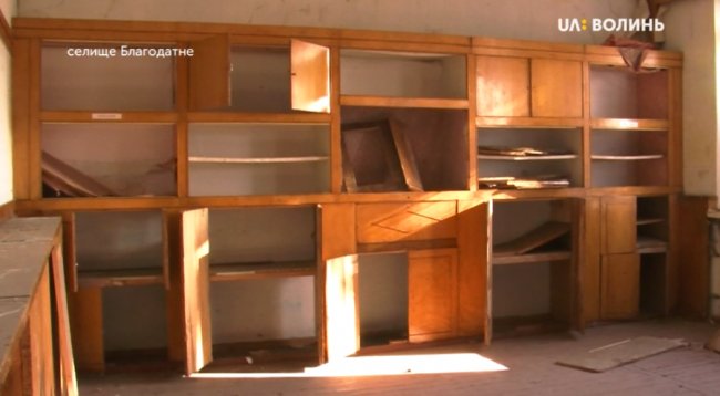 У селищі на Волині судяться за закинуте приміщення школи. ВІДЕО