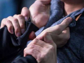 Біля Теремнівських ставків у Луцьку побили 10-класника: як покарали зловмисника 