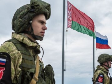 На військових полігонах Білорусі мобілізованих росіян лікують місцеві медики, – «Гаюн»