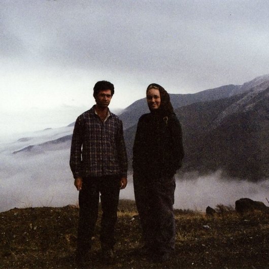 11. Майк Спенсер Боун зі своєю супутницею Моллі в Ірані, 2003 рік. Фото: Mike Spencer Bown / SWNS