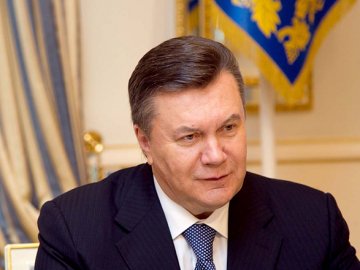 Янукович хоче повернутися в Україну