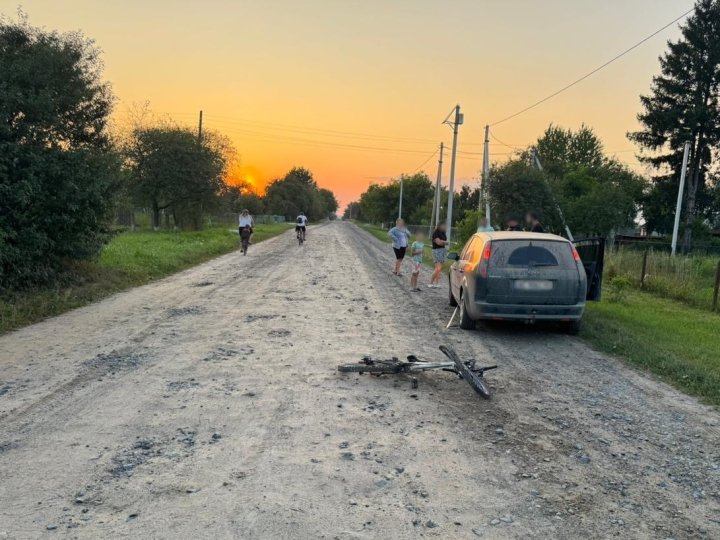 На Волині 18-річна водійка авто збила 13-річного велосипедиста