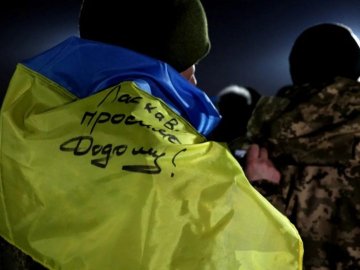 Росіяни телефонують родичам українських полонених і закликають до протестів
