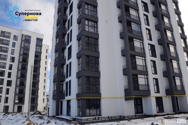 На луцькому ЖК «Супернова» зводять одночасно 5 будинків. ФОТО