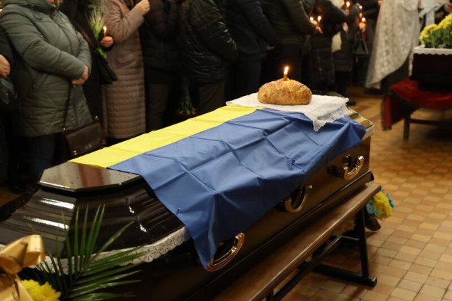 Луцьк попрощався з Героями Олександром Веремчуком та Костянтином Голубом