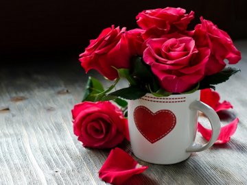 Доставка квітів у Київ для улюблених жінок*