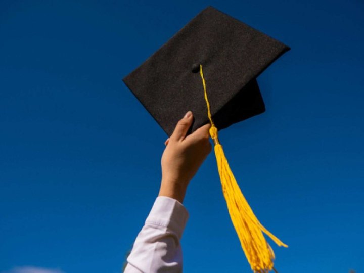 ВНУ і ЛНТУ майже зрівнялися за кількістю заявок на вступ