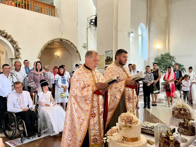 На Волині одружилась закохана пара спортсменів. ФОТО