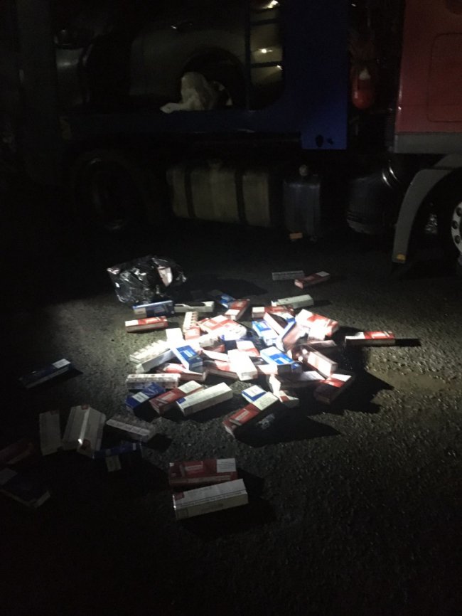 Через Волинь намагалися провезти цигарки до Білорусі. ФОТО