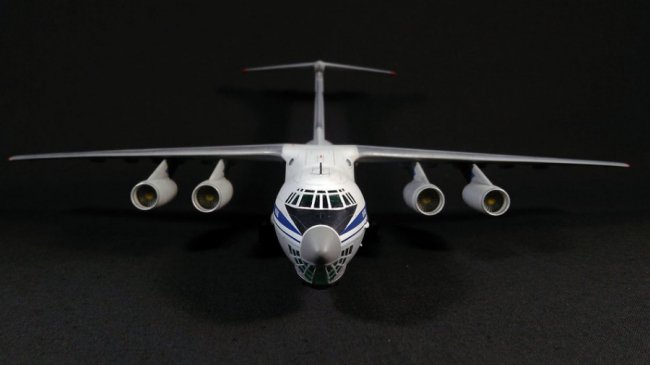 Лучанин створив модель літака, який був збитий над Луганськом у 2014 році. ФОТО