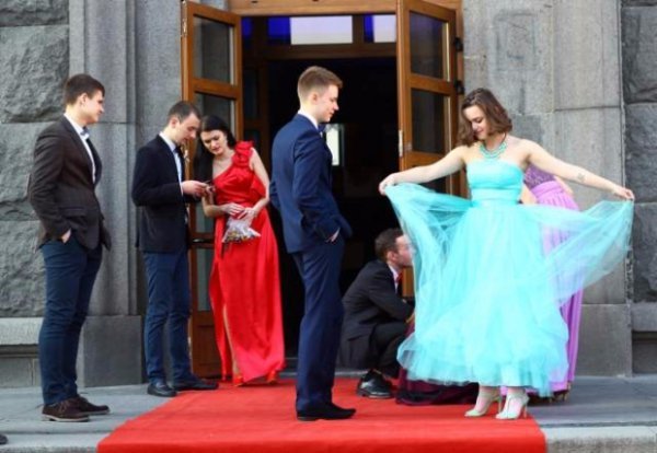 Луцькі студенти під час проведення Віденського балу збирали кошти на благодійність. ФОТО