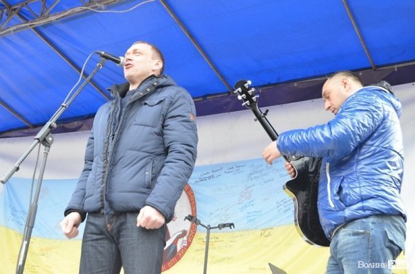 Майдан у Луцьку: Віче і хода на ДПЗ. ФОТО