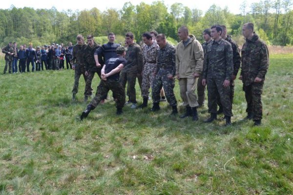 На Волині 350 молодих людей «воювали» в лісах. ФОТО. ВІДЕО
