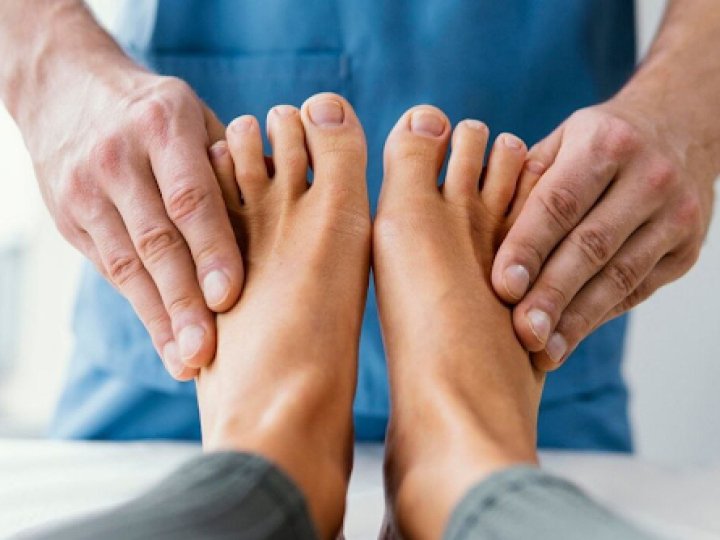 Коли біль не дає спокою: як упоратися з гострим нападом подагри