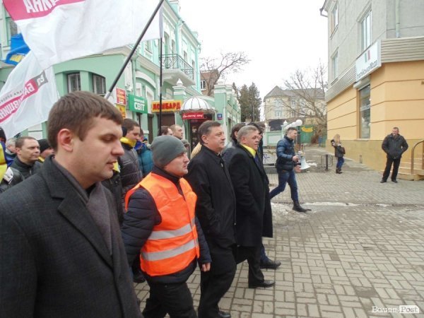 Майдан у Луцьку: Віче і хода на ДПЗ. ФОТО