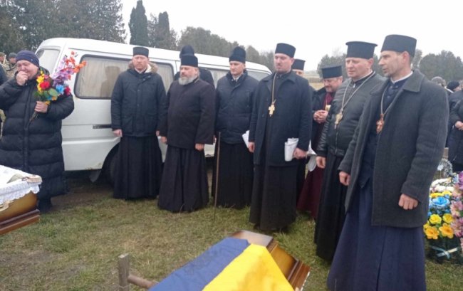 На Волині попрощалися із воїном Юрієм Вишневським