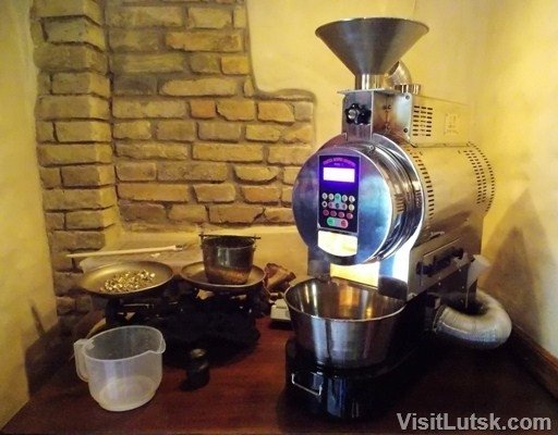 Лучанам розповіли, чому «стріляє» кава. ФОТО