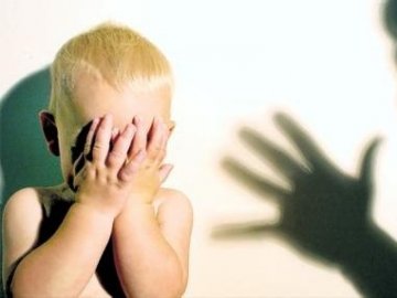 Волинські поліцейські розповіли, що робити при насильстві над дітьми