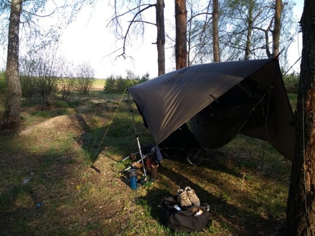 «Автомобілі їдуть повільніше, ніж я йду», – голландський мандрівник про волинські дороги. ФОТО