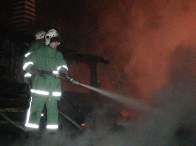 У Карпатах згорів готель – одна людина загинула. ФОТО