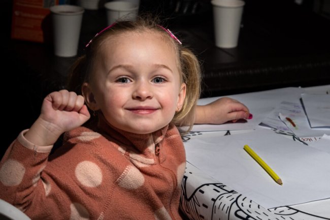 Як у Луцьку працювала резиденція святого Миколая в укритті