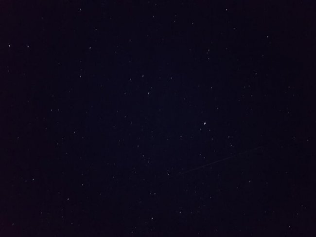 Лучанин сфотографував на телефон зорепад