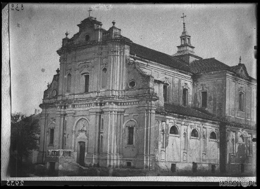 Костел беранрдинів. Фото ХІХ століття. Фото з kresy.pl