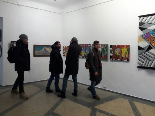 У Луцьку відкрили «Зимовий салон-2016»