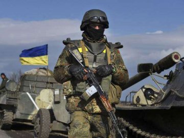 Українські військові знищили БМП бойовиків: вражаюче відео