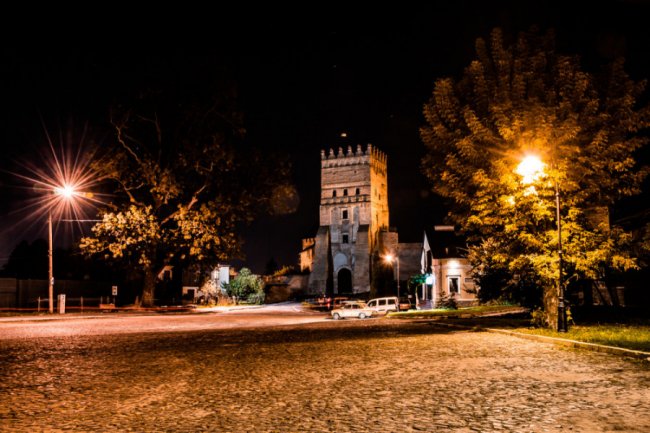 Романтика нічного Луцька: дивовижні фото