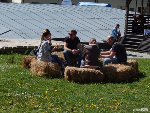 У Луцьку стартував перший фестиваль вуличної їжі «Lutsk Food Fest». ФОТО