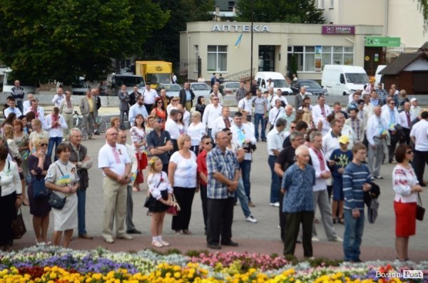 Вишите святкування Дня Незалежності у Луцьку. ФОТОРЕПОРТАЖ