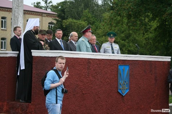 Луцьким прикордонникам надарували транспорту на 2,5 мільйона