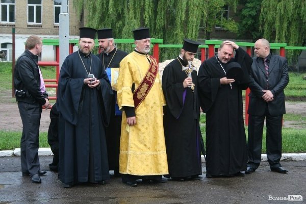 Луцьким прикордонникам надарували транспорту на 2,5 мільйона