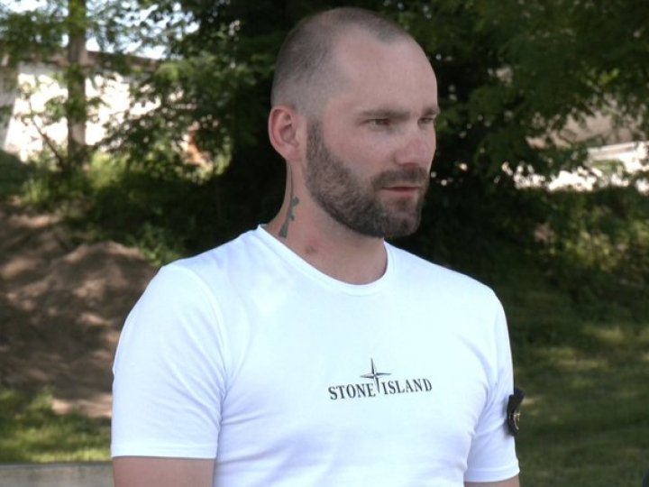 Зробив коханій пропозицію: на Волинь після звільнення з полону повернувся 23-річний захисник Олександр Люфт