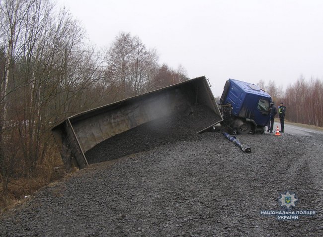 Моторошне зіткнення автомобілів на Волині: загинув іноземець. ФОТО