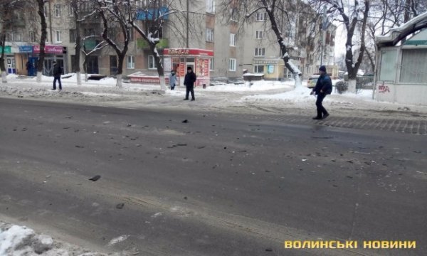 У Луцьку не розминулися позашляховик та мінівен