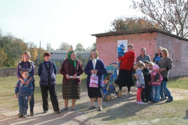 Занедбаний ФАП перетворився на «ляльку»*